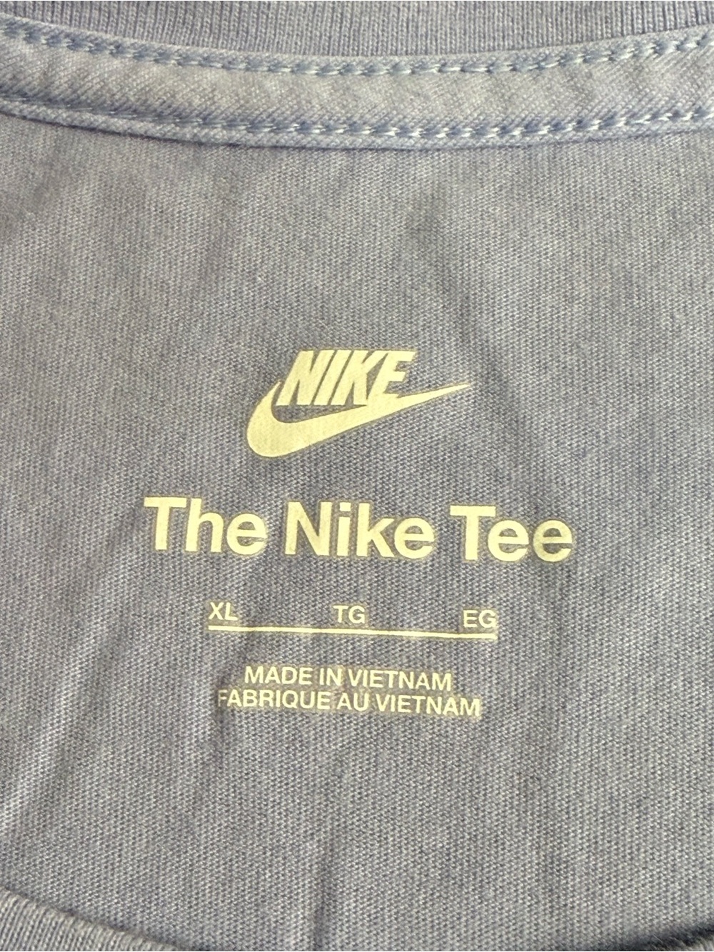 Nike Purple Futura Logo Tee XL Graphic T-Shirt Casual Athleisure Cotton - Picture 6 of 8